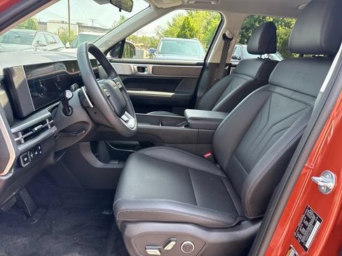 Certified 2025 Hyundai Santa Fe XRT AWD/4WD image 9