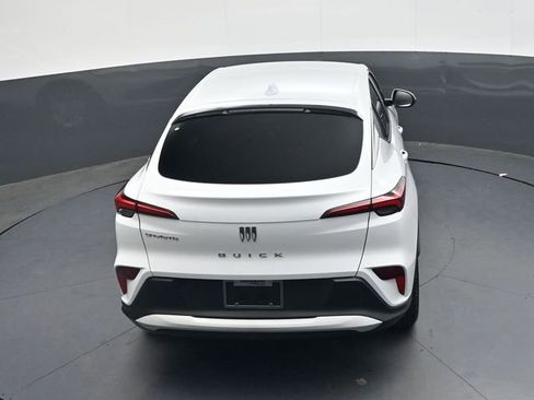 Used 2025 Buick Envista Preferred image 22