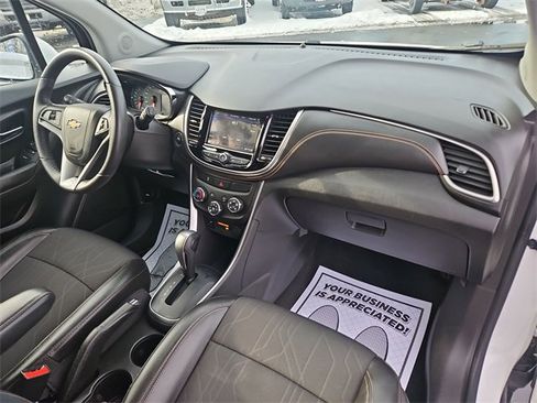 Certified 2022 Chevrolet Trax LT w/ Driver Confidence Package image 27