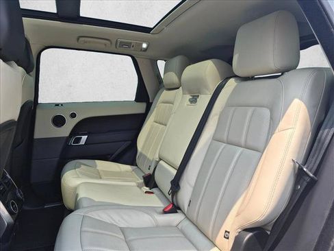 Used 2018 Land Rover Range Rover Sport HSE AWD/4WD image 24