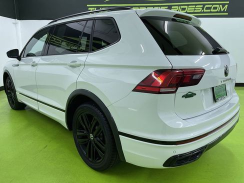 Used 2022 Volkswagen Tiguan SE R-Line FWD image 7