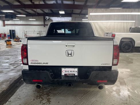 Used 2023 Honda Ridgeline RTL-E image 4