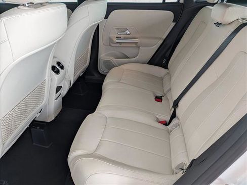 Used 2026 Mercedes-Benz GLA 250 image 19