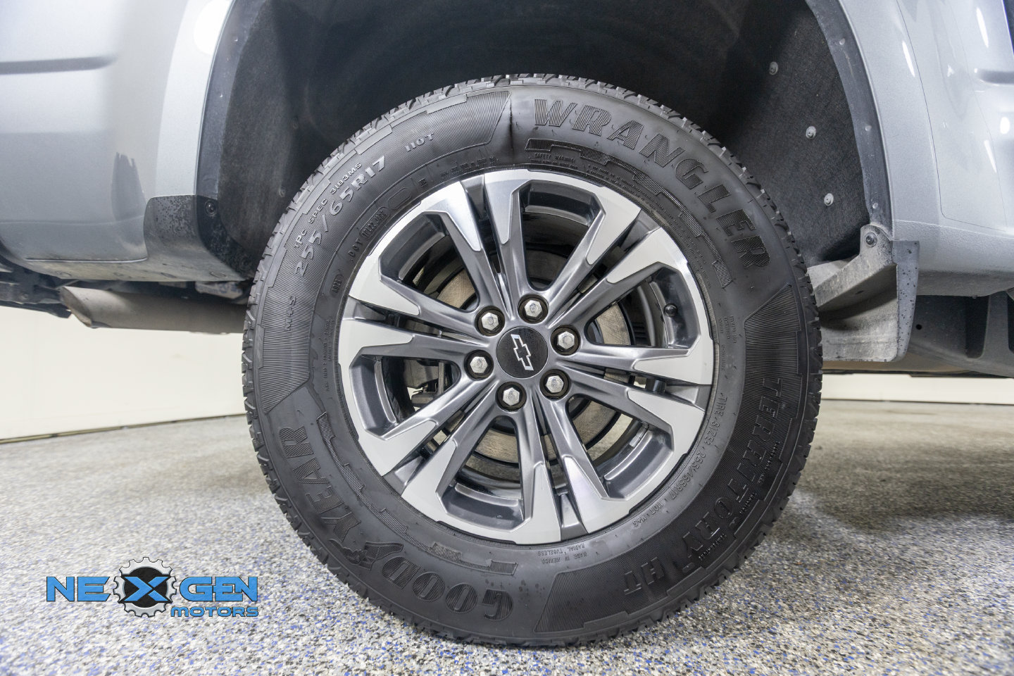 Used 2022 Chevrolet Colorado Z71 AWD/4WD image 46