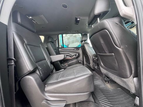 Used 2015 Chevrolet Suburban LTZ image 16