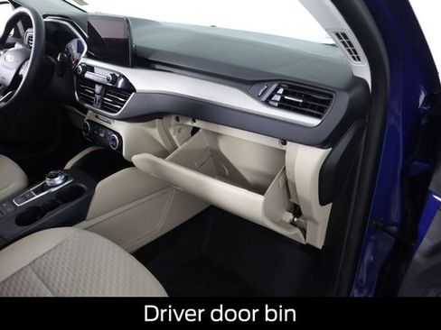 Certified 2022 Ford Escape SE image 60