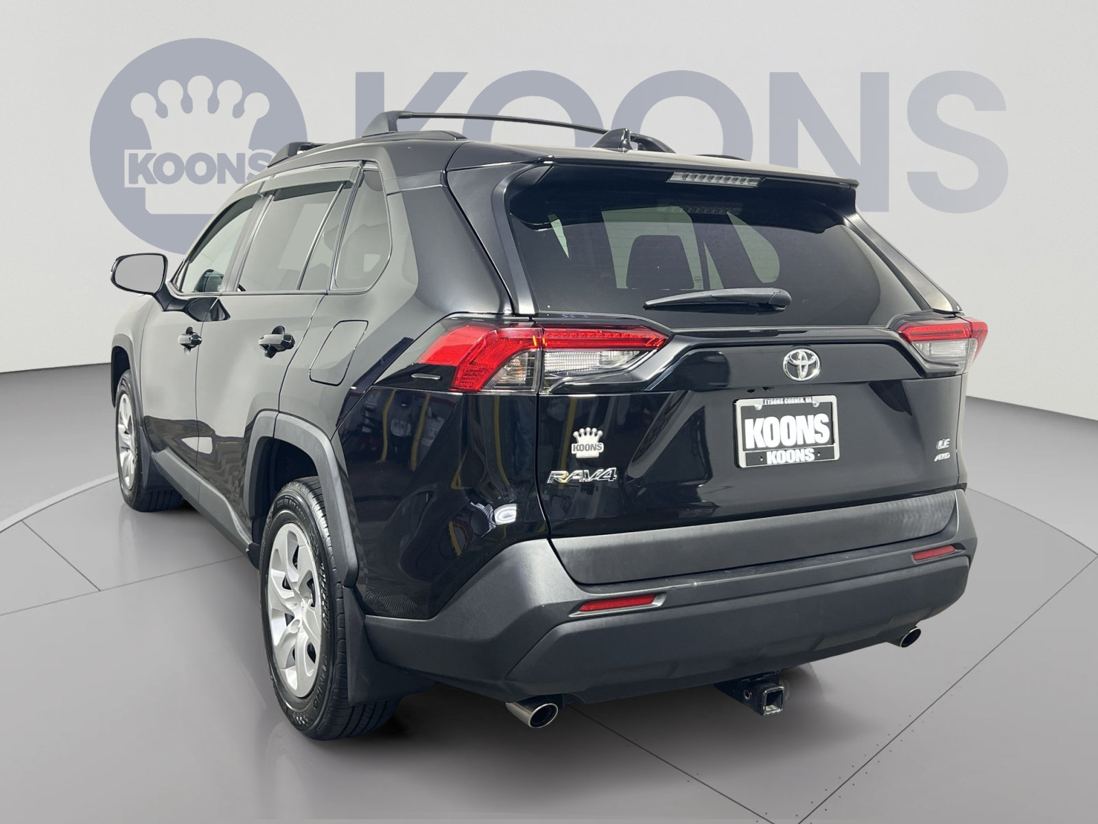Used 2020 Toyota RAV4 LE w/ All Weather Liner Package AWD/4WD image 4