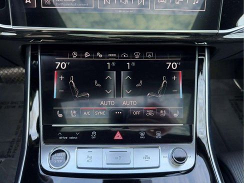 Certified 2025 Audi Q7 3.0T Prestige w/ Prestige Package image 14