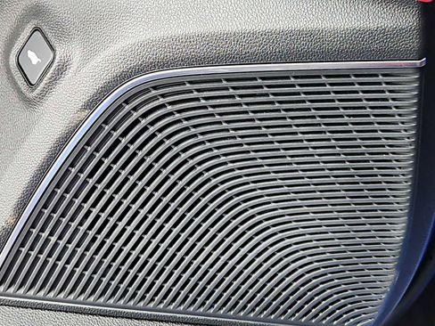 Used 2025 Acura MDX A-Spec image 33