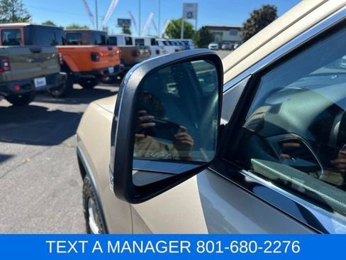 Used 2015 Jeep Grand Cherokee Limited w/ Trailer Tow Group IV AWD/4WD image 14