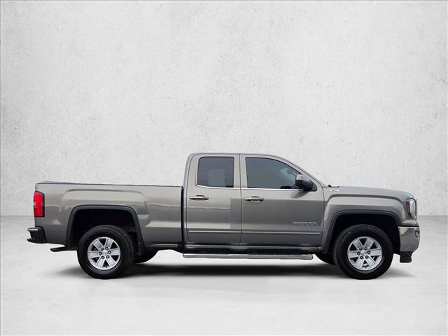 Used 2017 GMC Sierra 1500 SLE w/ SLE Value Package AWD/4WD image 6