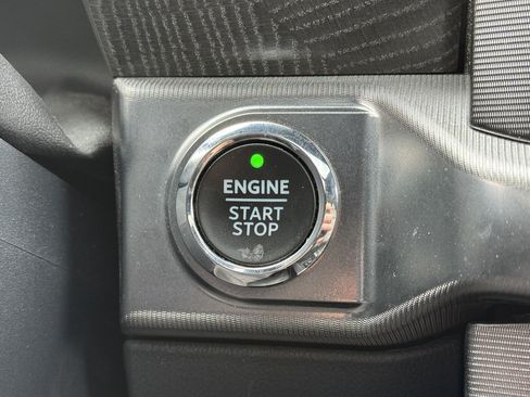 Used 2022 Ford F150 Platinum w/ Equipment Group 701A High AWD/4WD image 24