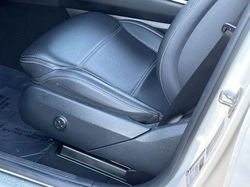 Certified 2024 Mercedes-Benz GLC 300 4MATIC image 12