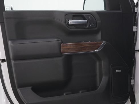 Used 2021 Chevrolet Silverado 1500 High Country w/ Safety Package II AWD/4WD image 20