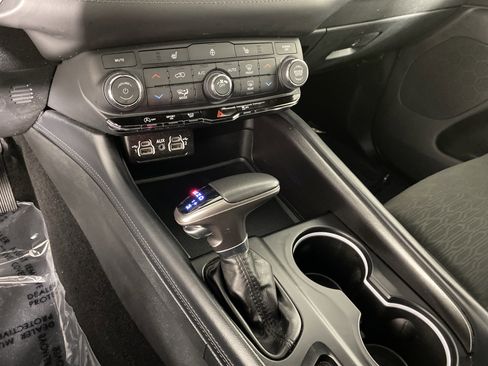 Used 2024 Dodge Durango SXT image 30