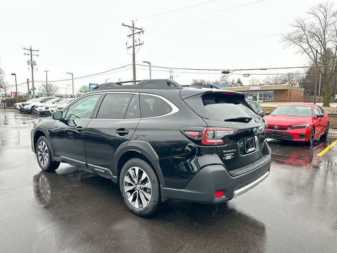 Certified 2025 Subaru Outback Limited image 11