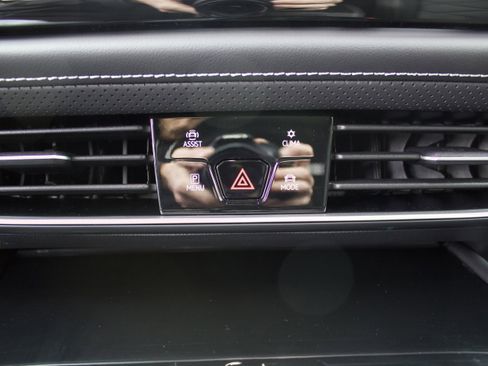 New 2026 Volkswagen Atlas SE image 22