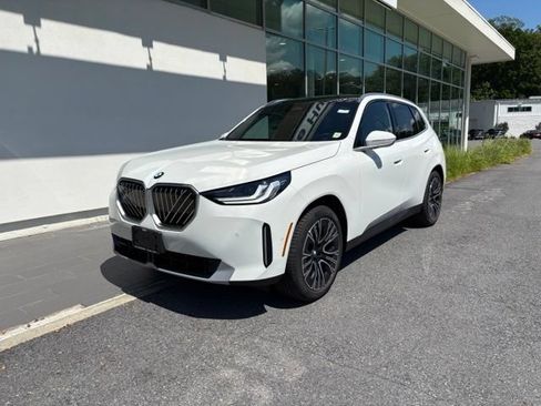 New 2026 BMW X3 xDrive30i w/ Convenience Package AWD/4WD image 3