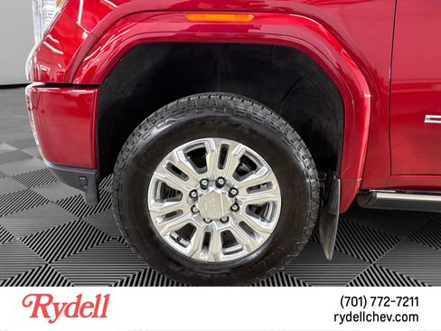 Used 2022 GMC Sierra 2500 Denali w/ Denali Ultimate Package AWD/4WD image 9