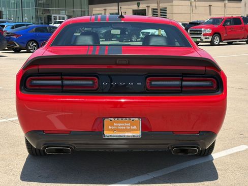 Used 2022 Dodge Challenger R/T Scat Pack w/ Shaker Package RWD image 10