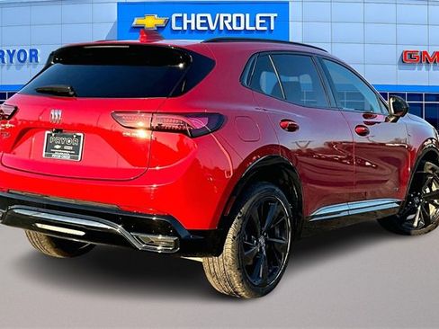 Used 2025 Buick Envision Sport Touring image 5