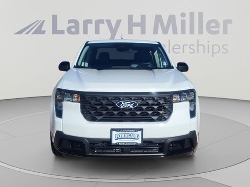 Used 2025 Ford Maverick XLT w/ XLT Luxury Package AWD/4WD image 8