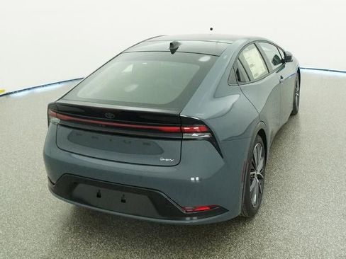 New 2026 Toyota Prius Limited image 8