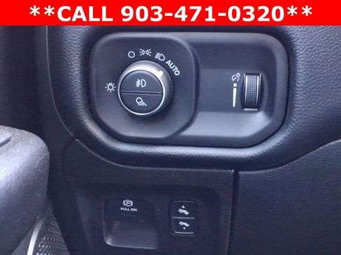 Used 2021 RAM 1500 Big Horn image 23