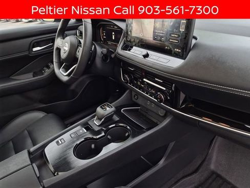 Certified 2024 Nissan Rogue SL w/ SL Premium Package FWD image 13