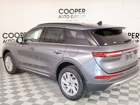 New 2026 Lincoln Corsair Premiere image 23