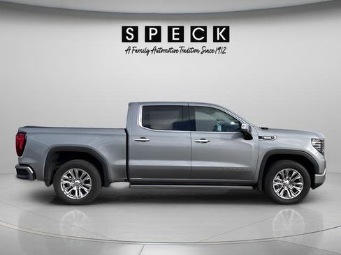 Used 2025 GMC Sierra 1500 Denali AWD/4WD image 6