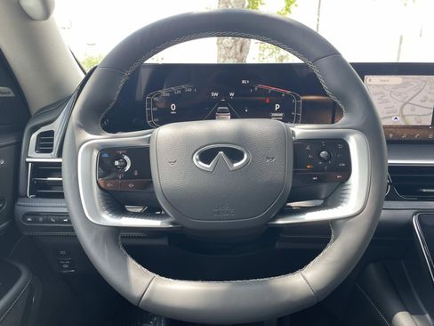 Used 2025 INFINITI QX80 Luxe w/ Cargo Package AWD/4WD image 24