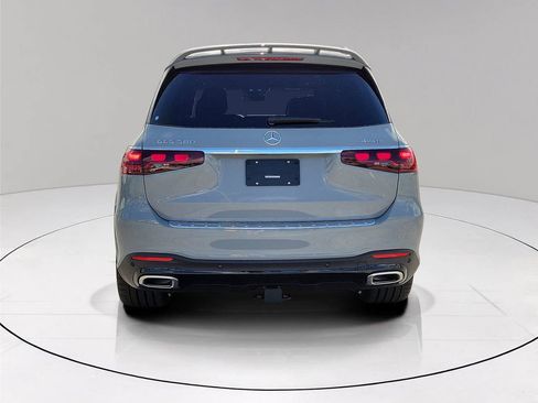 New 2026 Mercedes-Benz GLS 580 4MATIC image 5