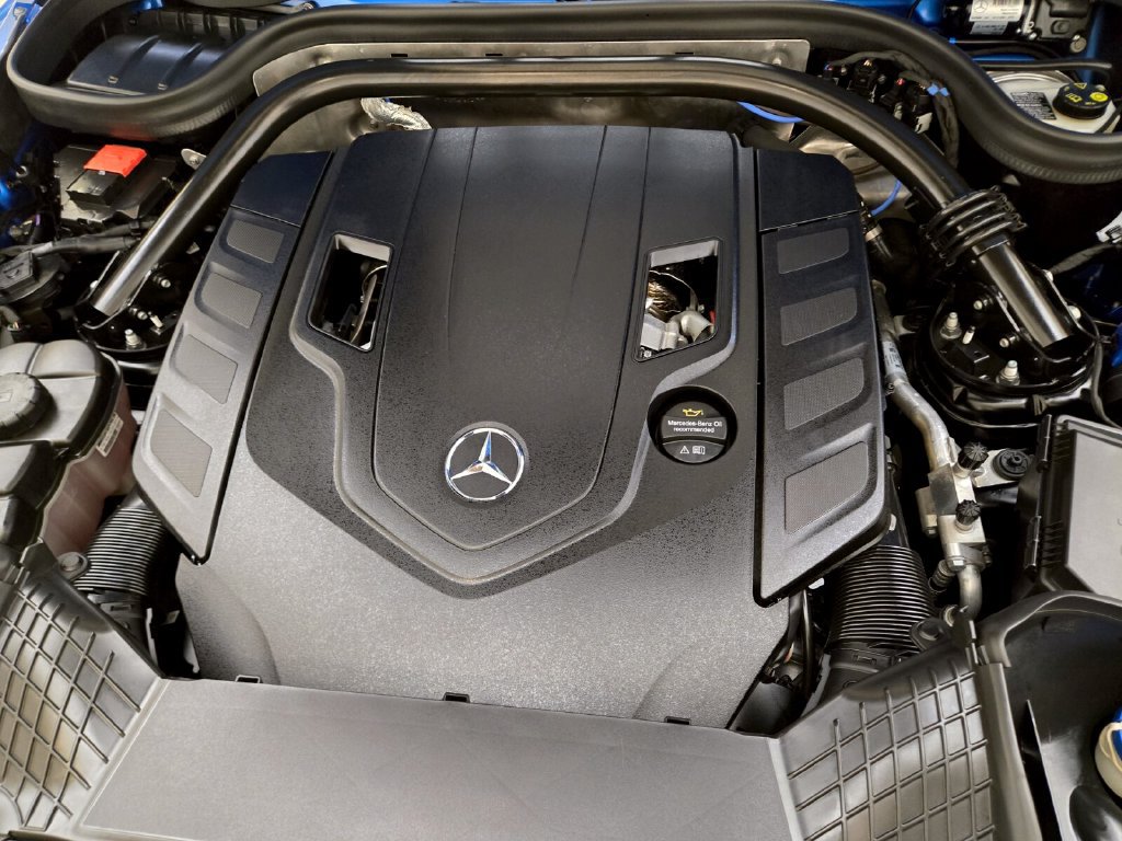 Used 2023 Mercedes-Benz G 550 image 29