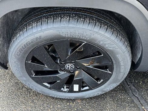 New 2026 Volkswagen Atlas SE AWD/4WD image 5
