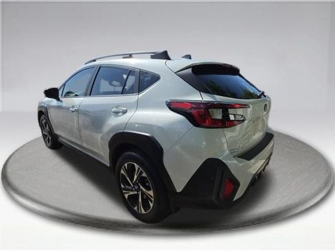 Used 2024 Subaru Crosstrek 2.0i Premium AWD/4WD image 10