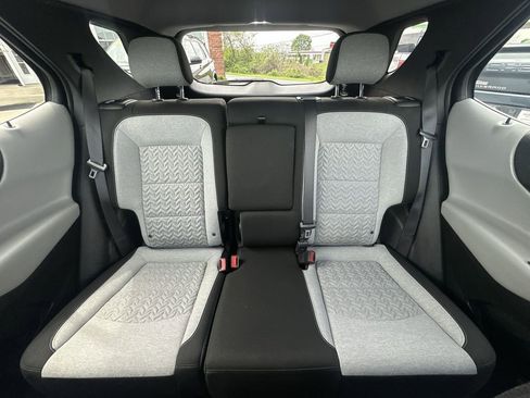 Used 2024 Chevrolet Equinox LS w/ LS Convenience Package FWD image 21