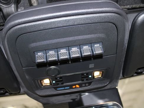 Used 2023 Ford Bronco Badlands AWD/4WD image 28