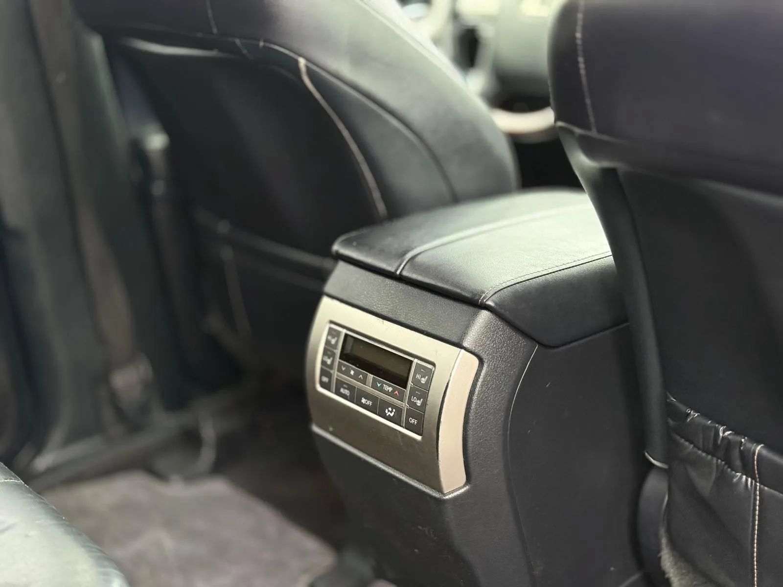 Used 2017 Lexus GX 460 Premium w/ Premium Package AWD/4WD image 26