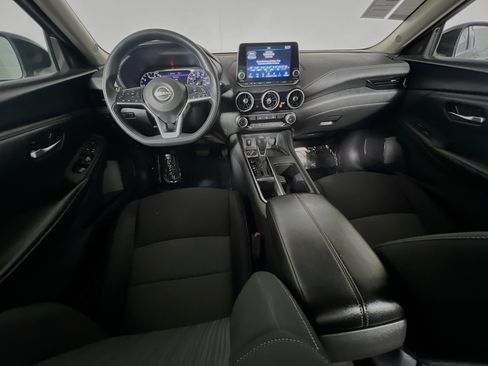 Used 2024 Nissan Sentra SV FWD image 29