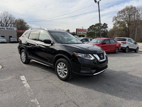 Used 2019 Nissan Rogue S w/ Special Edition Package image 8