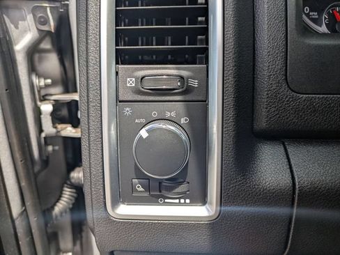 Used 2021 RAM 1500 Warlock AWD/4WD image 16
