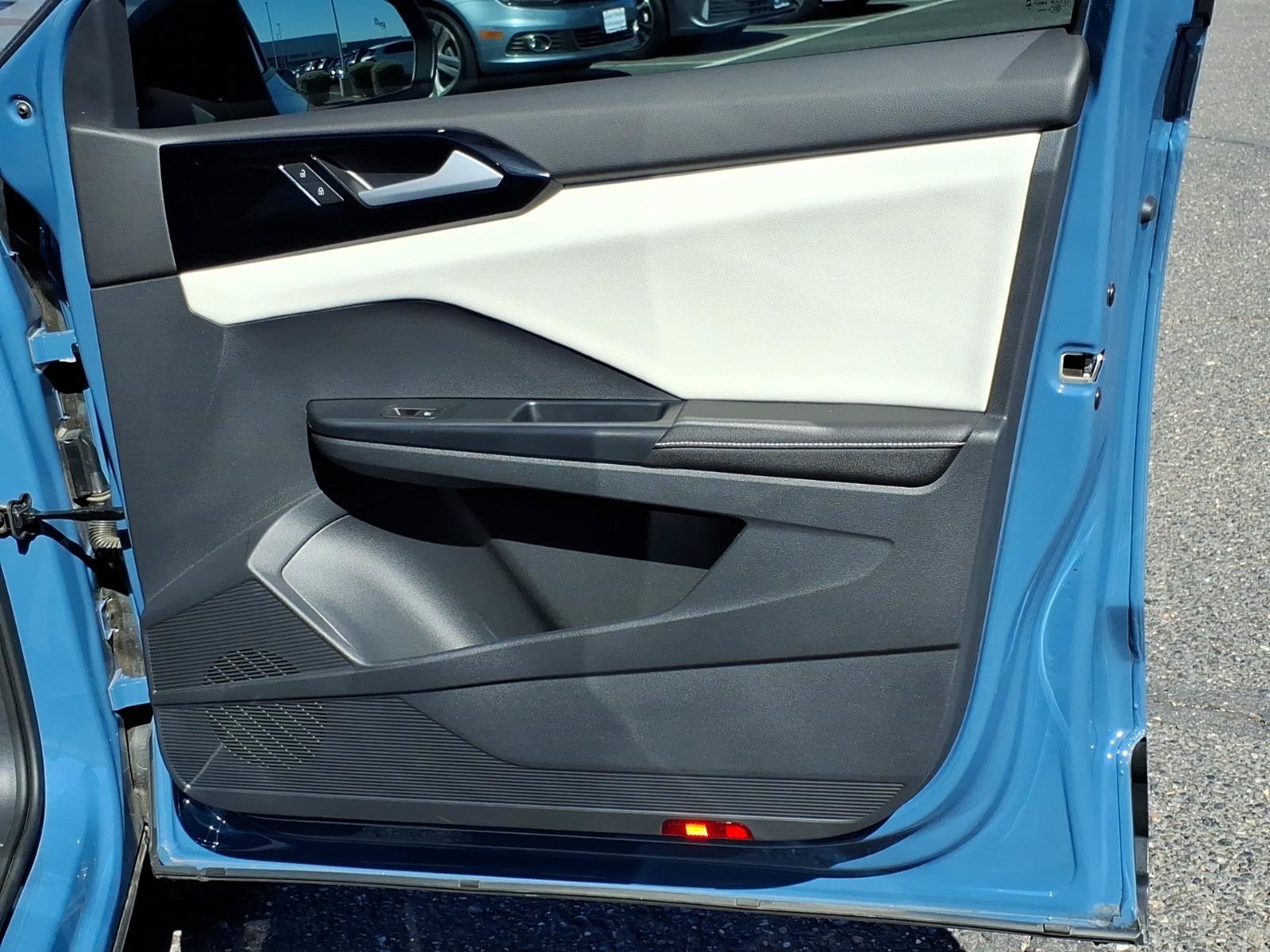 Certified 2026 Volkswagen Taos S FWD image 15