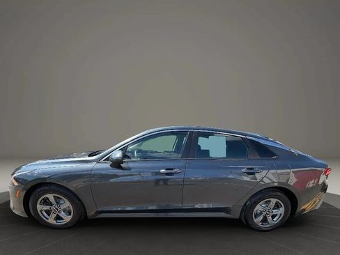 Used 2021 Kia K5 LXS FWD image 8