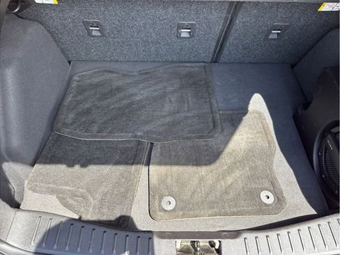 Used 2018 Ford Focus Titanium FWD image 41