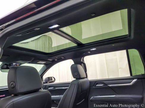 New 2026 GMC Acadia Elevation w/ Black Edition AWD/4WD image 11