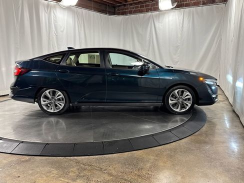 Used 2018 Honda Clarity Touring image 9