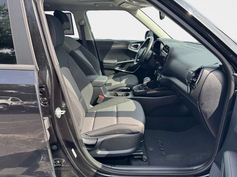 Used 2023 Kia Soul EX FWD image 19