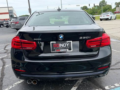 Used 2018 BMW 330i xDrive Sedan w/ Convenience Package AWD/4WD image 5