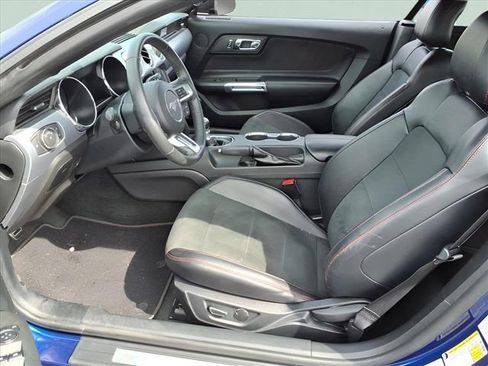 Used 2016 Ford Mustang GT Premium w/ Equipment Group 401A image 13